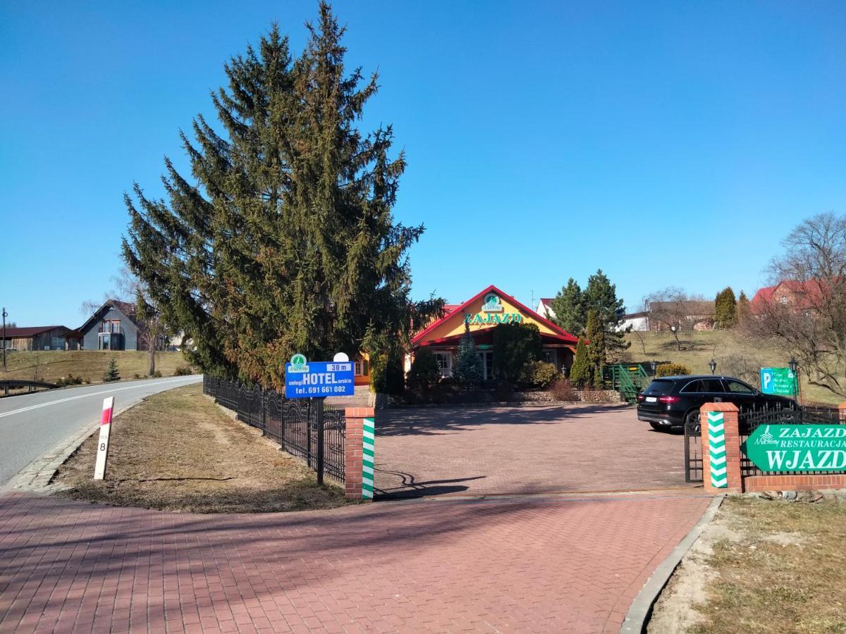 Zajazd Restauracja Machliny Buitenkant foto