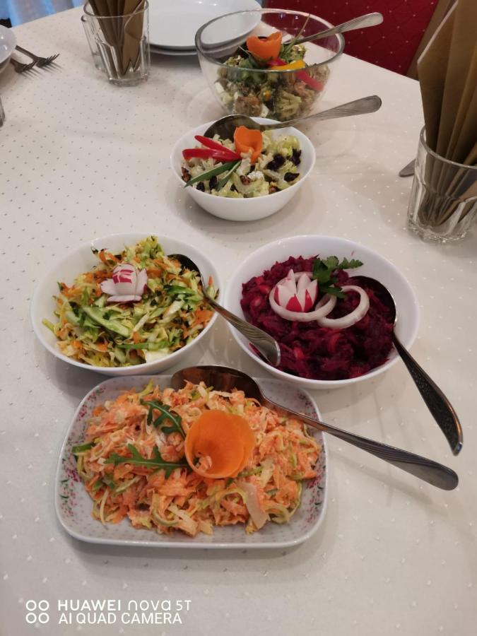 Zajazd Restauracja Machliny Buitenkant foto